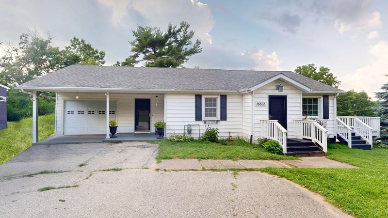 16635 S Main St, Galesville, WI 54630