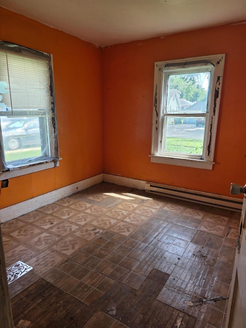 1637 Miller St, Worthington, MN 56187
