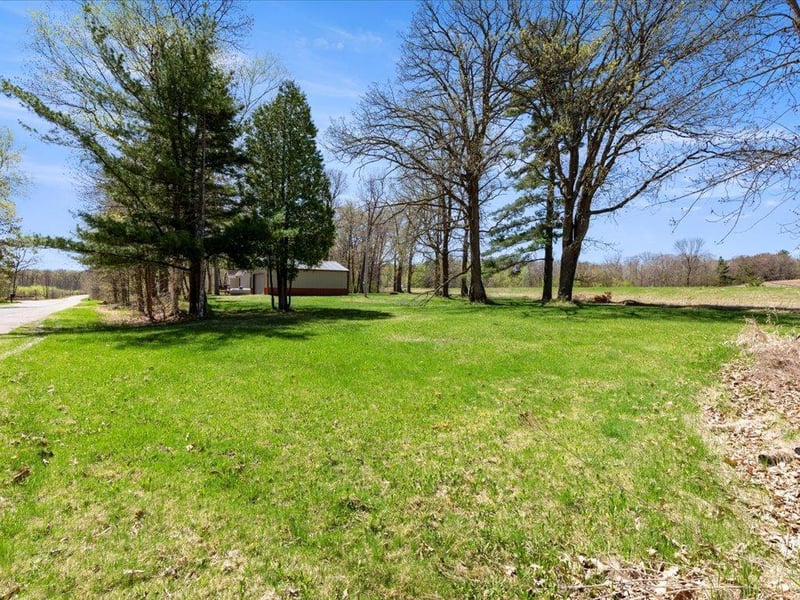 15921 Eaglewood Dr, Deerwood, MN 56444