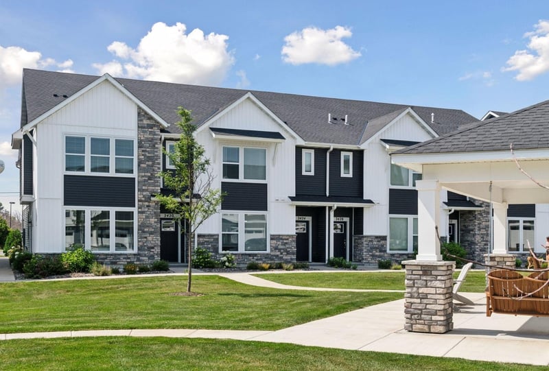 2420 S Blossom Cir, Orono, MN 55356