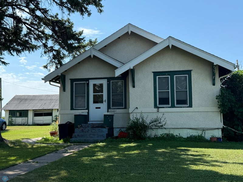 309 S 4th Ave W, Ada, MN 56510