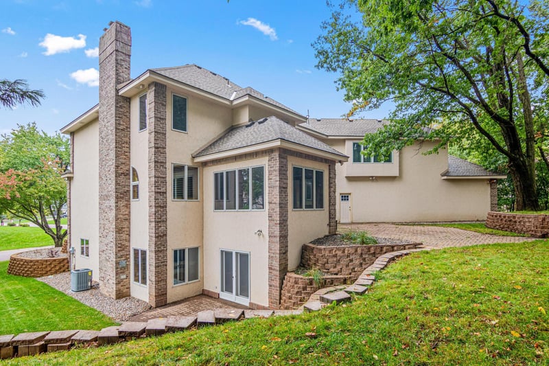 13828 Guild Ave, Apple Valley, MN 55124
