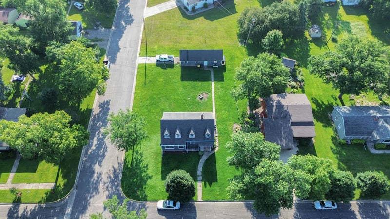 402 1st St, Belview, MN 56214