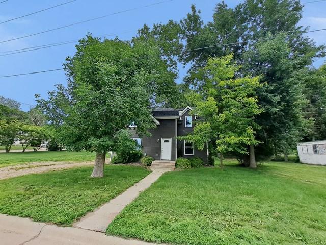 232 1st Ave NW, New London, MN 56273