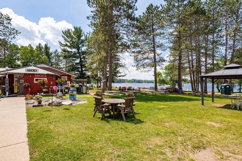 28179 E Shore Dr, Pengilly, MN 55775