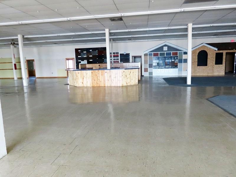 1301 3rd St W, Thief River Falls, MN 56701