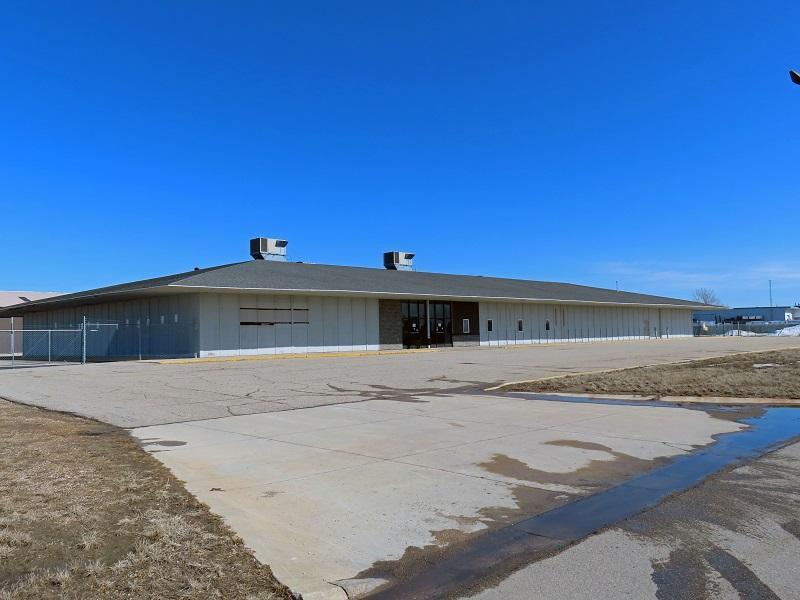 1301 3rd St W, Thief River Falls, MN 56701
