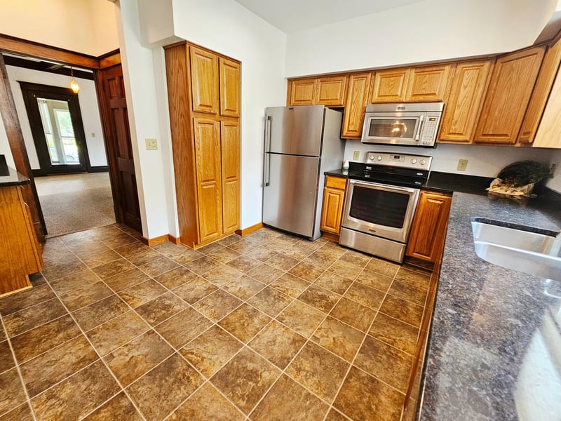 613 12th St S, Benson, MN 56215