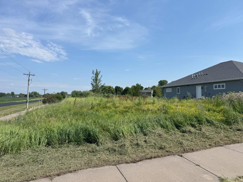 1601 11th St NE, Buffalo, MN 55313