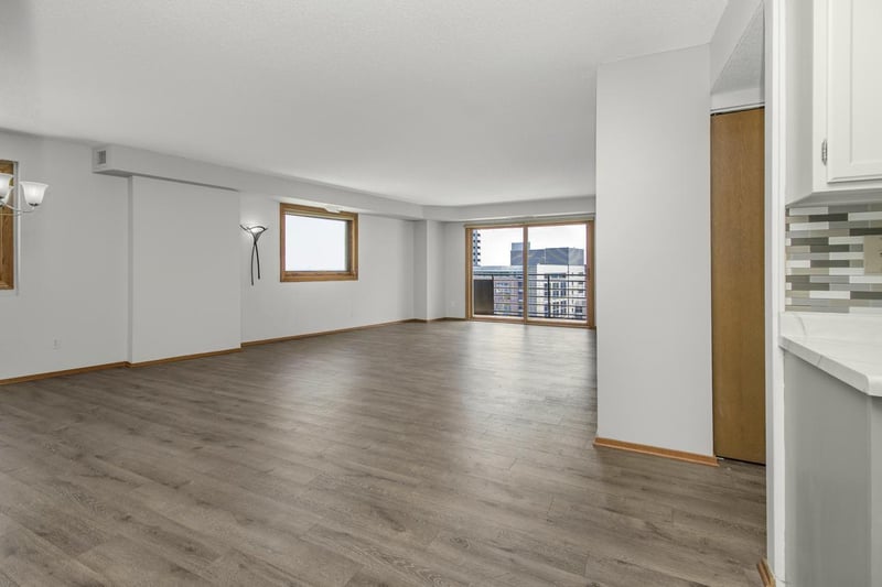 66 9th St E #2315, Saint Paul, MN 55101