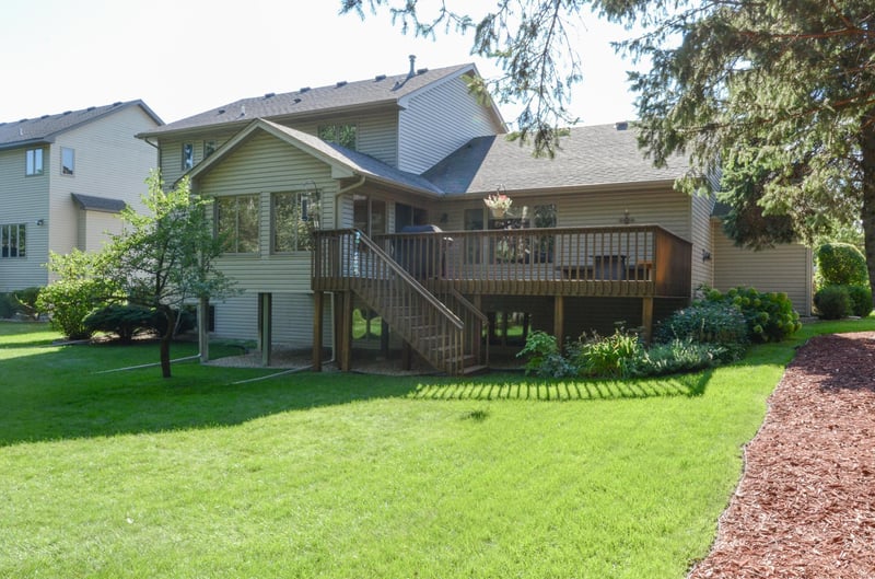6326 White Owl Dr, Circle Pines, MN 55014