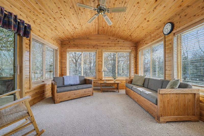 6326 White Owl Dr, Circle Pines, MN 55014