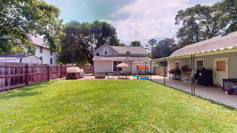 20054 W Mill Rd, Galesville, WI 54630