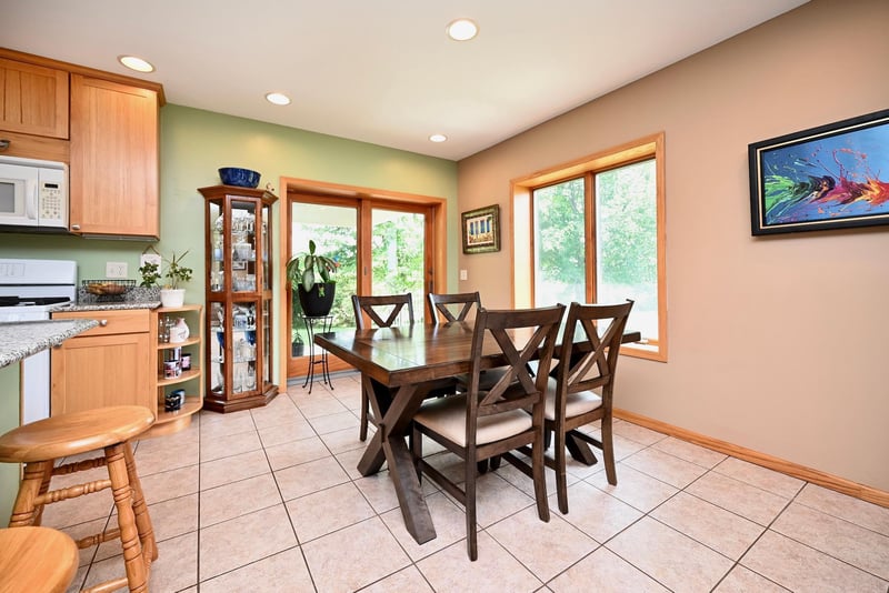 35865 County Road 12, Houston, MN 55943