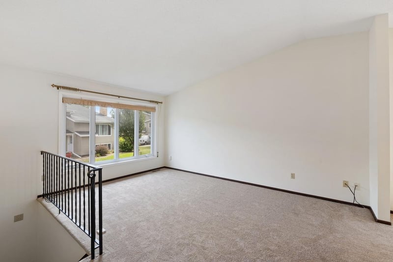 6744 Foliage Ct W, Rosemount, MN 55068