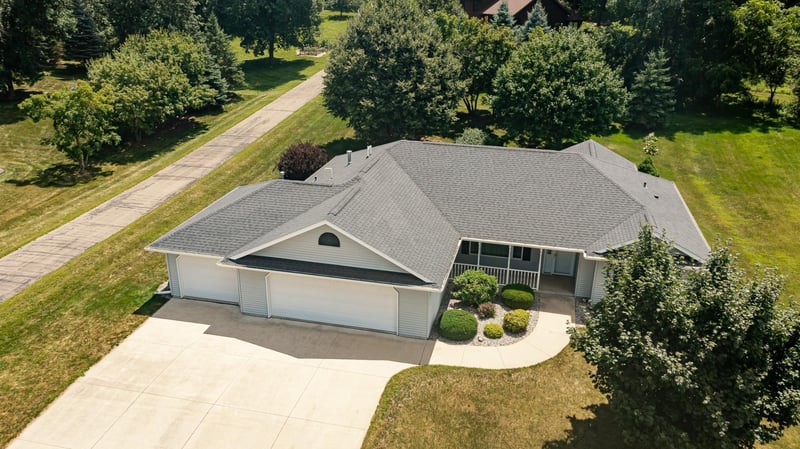 320 Northern Hills Trl, Saint Charles, MN 55972