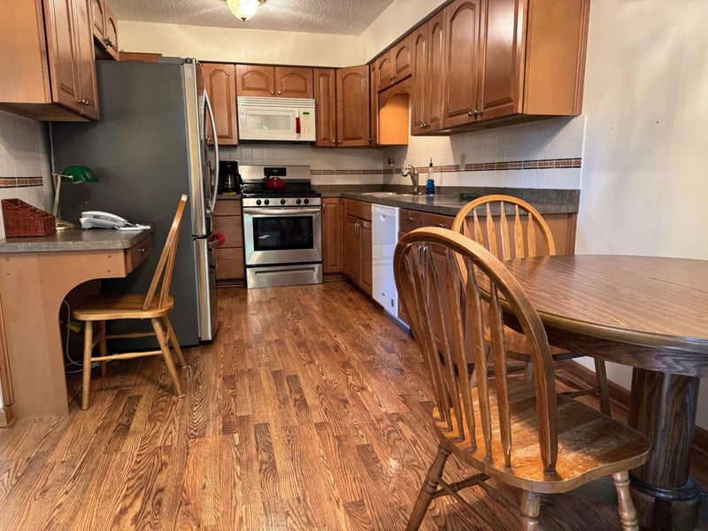7016 Unity Ave N, Brooklyn Center, MN 55429
