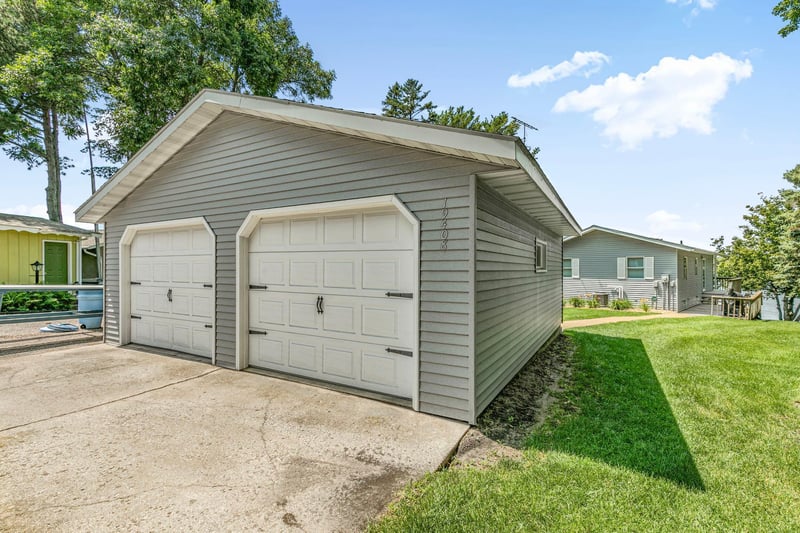 19408 Cedar Island Ct, Richmond, MN 56368