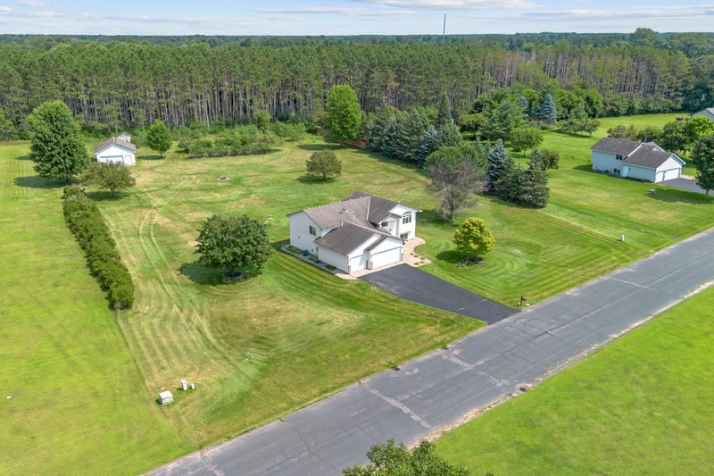 22381 Jenkins St NE, East Bethel, MN 55005