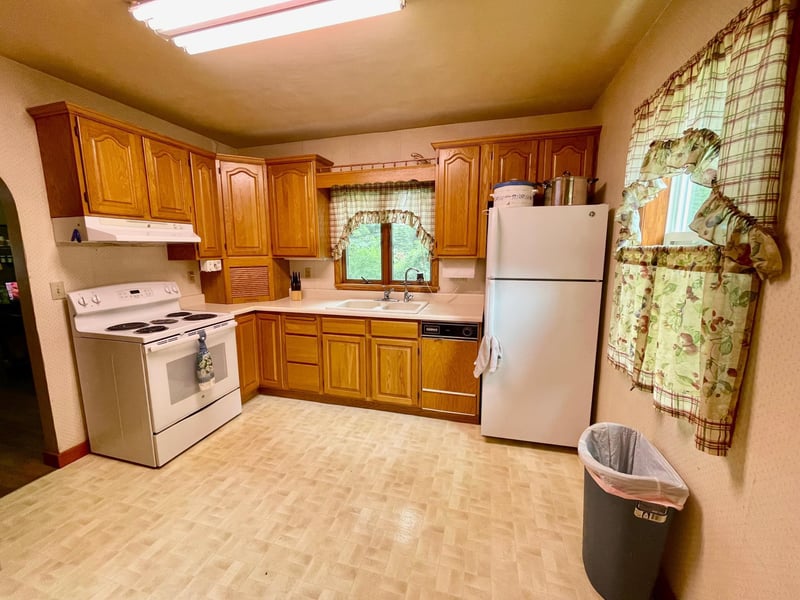 603 N Ireland Ave, Fulda, MN 56131