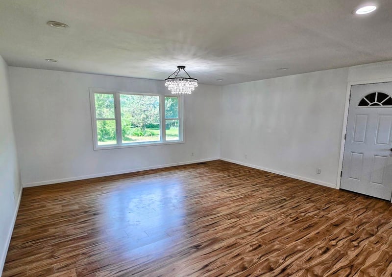 229 E Oak St, Tyler, MN 56178