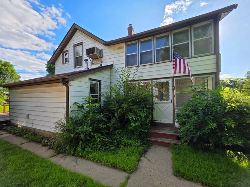 108 4th Ave E, Shakopee, MN 55379