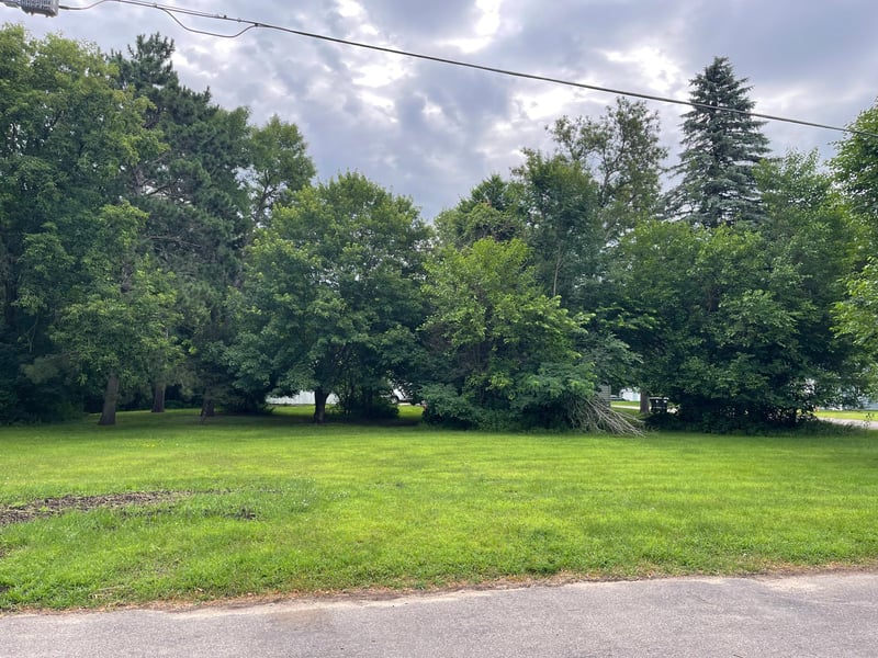 210 4th Ave S, Princeton, MN 55371