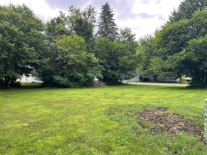 210 4th Ave S, Princeton, MN 55371