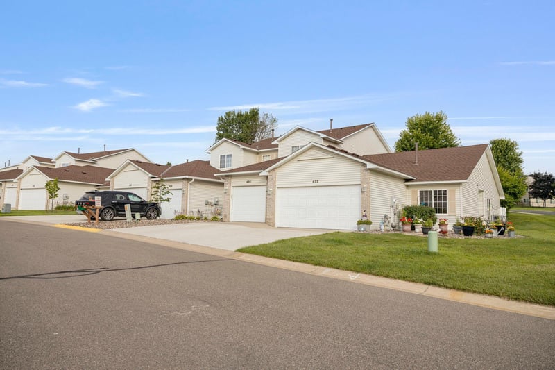 420 Archibald Ln, Dundas, MN 55019