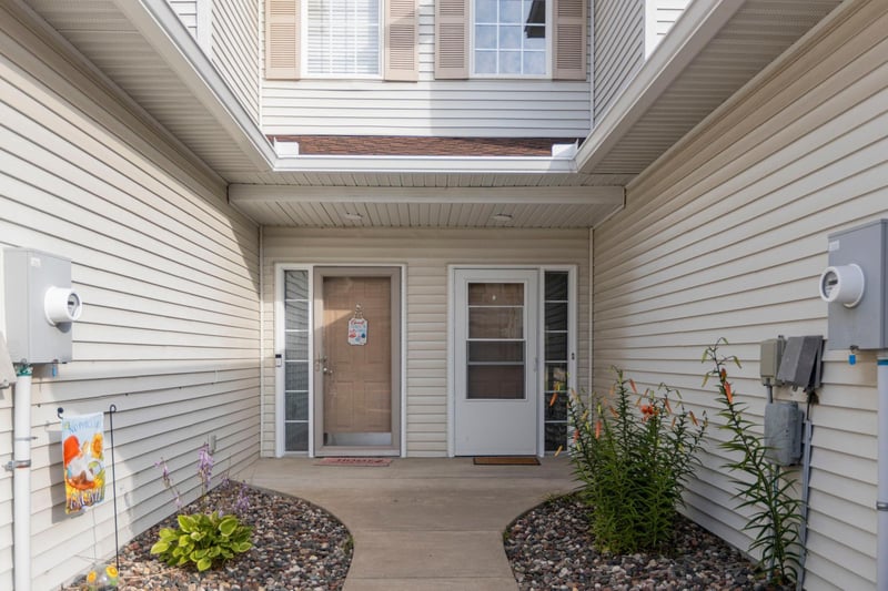 420 Archibald Ln, Dundas, MN 55019