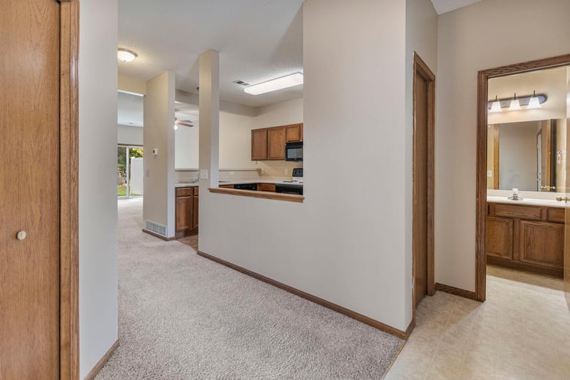 420 Archibald Ln, Dundas, MN 55019