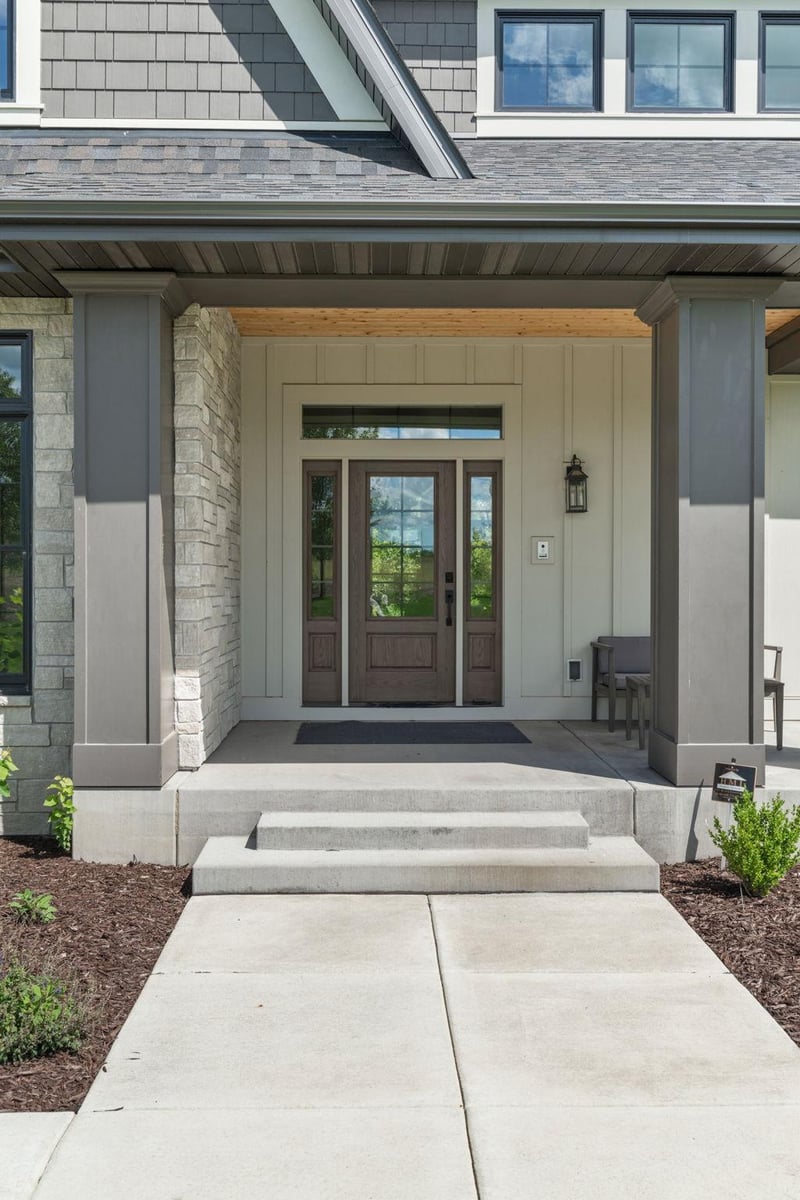 7972 207th St E, Prior Lake, MN 55372