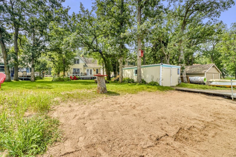 44587 Yellow Pine Dr, Perham, MN 56573