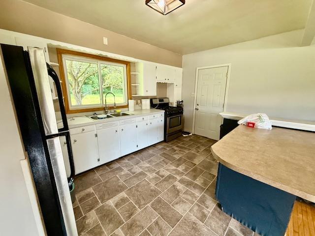 328 W Melby, Mabel, MN 55954