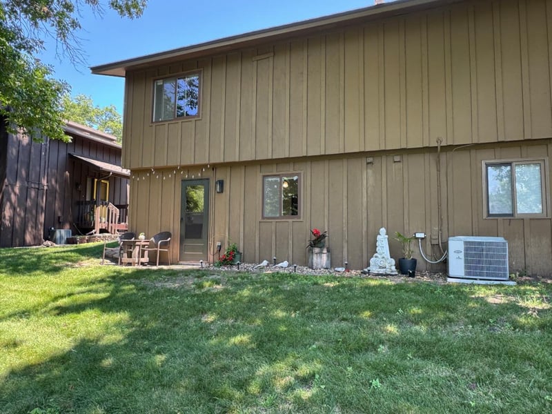 7013 Unity Ave N, Brooklyn Center, MN 55429
