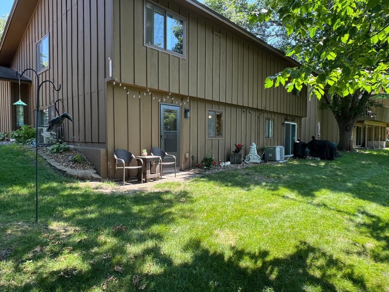 7013 Unity Ave N, Brooklyn Center, MN 55429