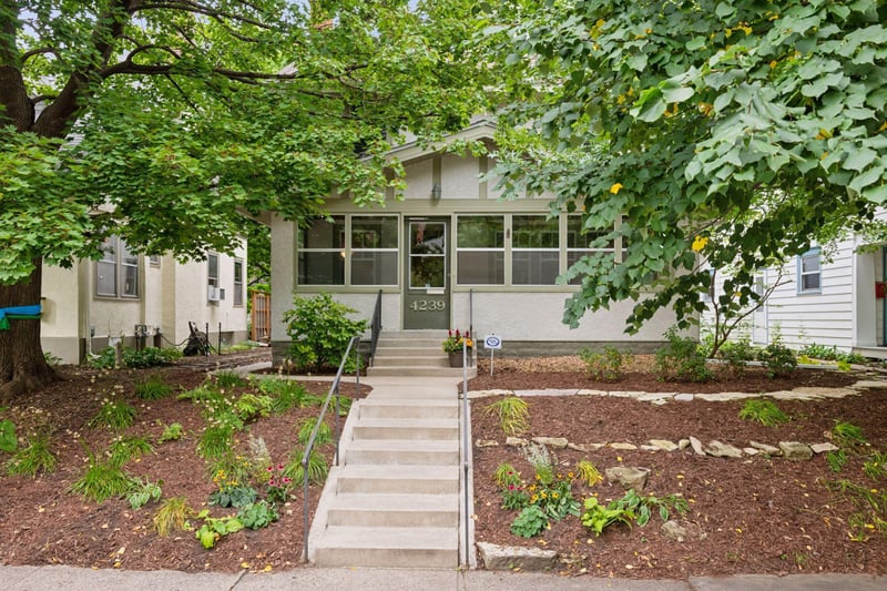 4239 Harriet Ave, Minneapolis, MN 55409