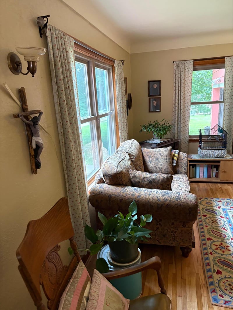 213 Cherry St NW, Bertha, MN 56437