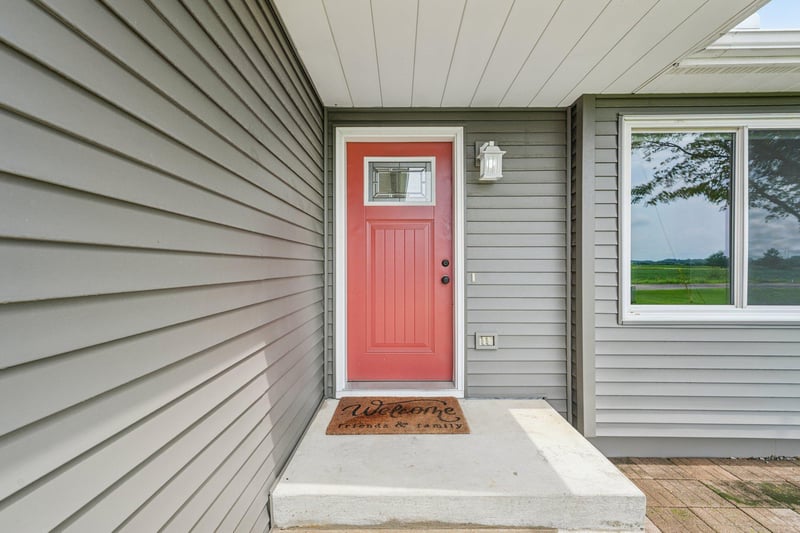 23570 Main St, Hampton, MN 55031