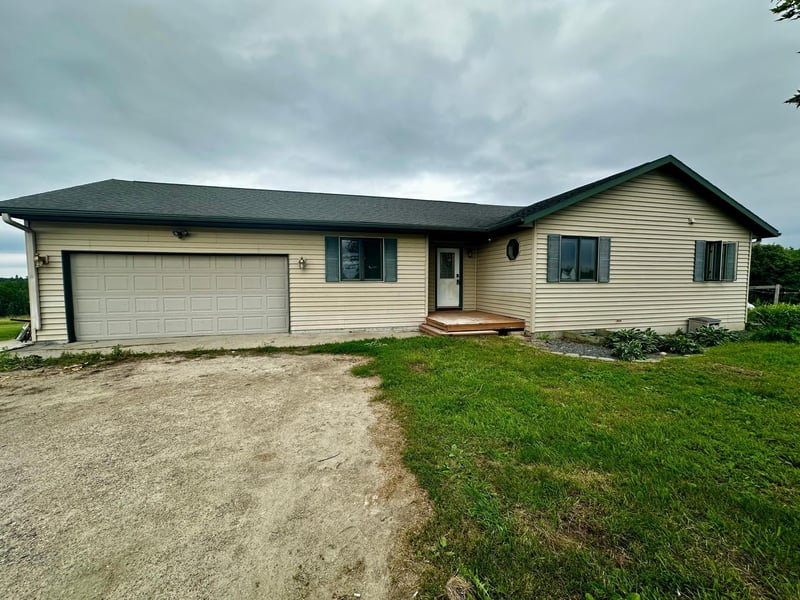 608 Scenic Hw SE, Blackduck, MN 56630