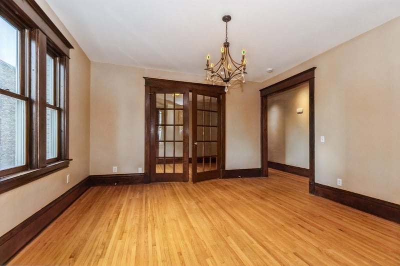 304 Marshall Ave #5, Saint Paul, MN 55102