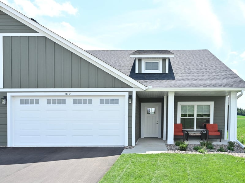 406 Ford St E, Northfield, MN 55057