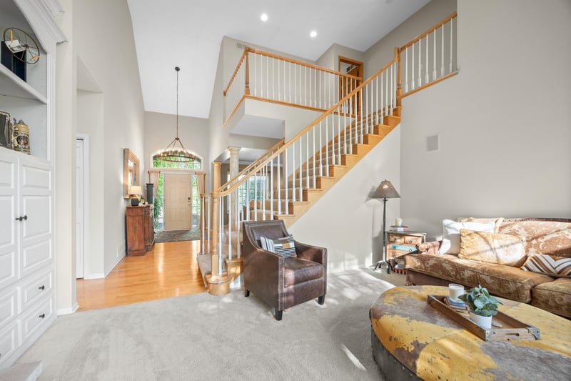 8787 Ridge Ponds Ln, Victoria, MN 55386