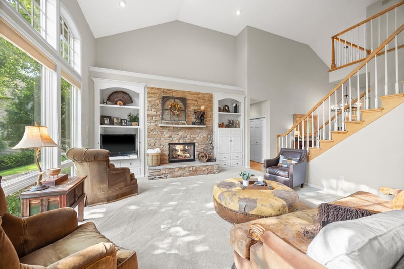 8787 Ridge Ponds Ln, Victoria, MN 55386
