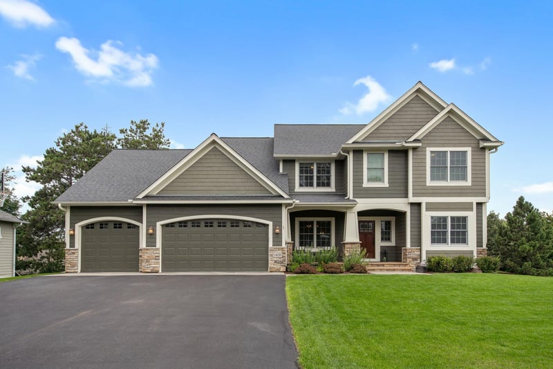 11635 Aileron Ct, Inver Grove Heights, MN 55077