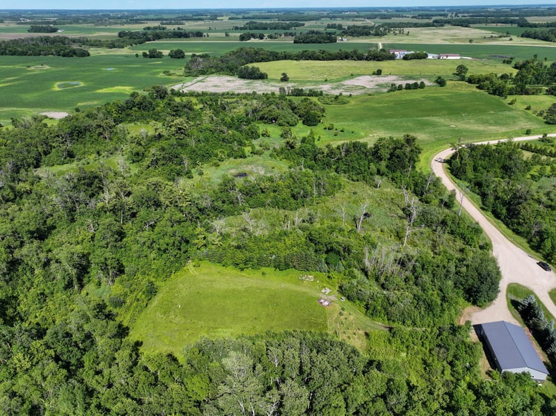4347 Fahlun Ln, Nelson, MN 56355
