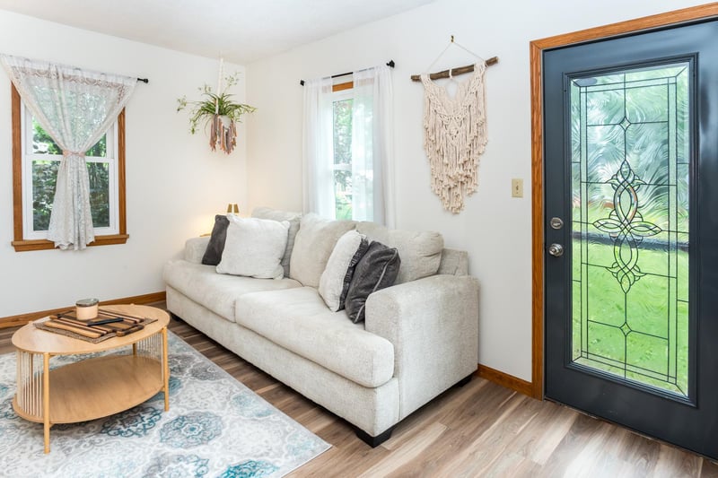 405 Monroe Ave S, Edina, MN 55343