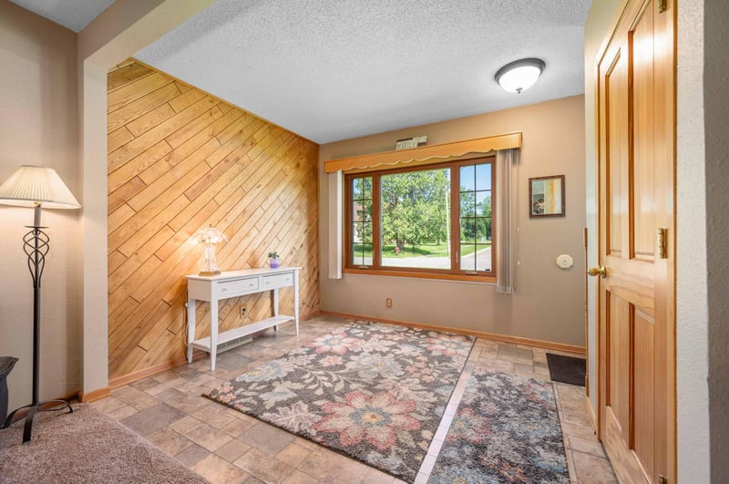 104 South Ave, Marble, MN 55764