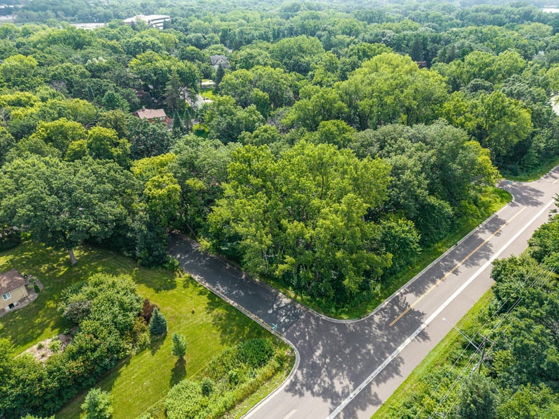 1431 Skiles Ln, Arden Hills, MN 55112