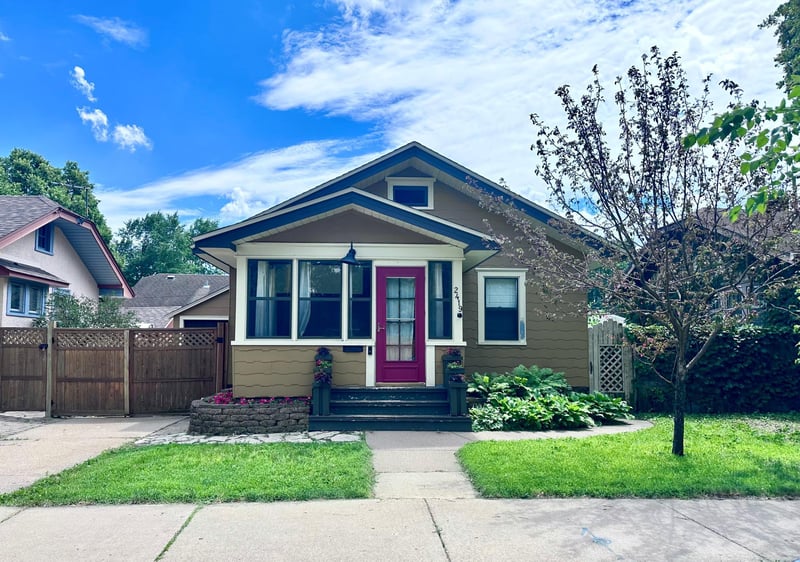 2419 E 38th St, Minneapolis, MN 55406